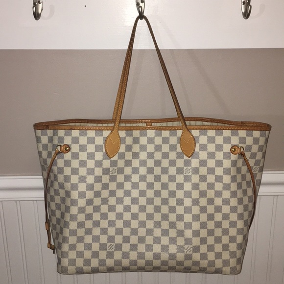 louis vuitton interior lining